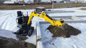 Мини экскаватор Rippa R-319 в работе.