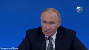 Путин: «Родители должны быть уверены в том, что с их детьми занимаются квалифицированные люди»