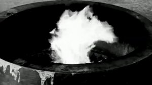 1968 год. Тюмень. Почетный караул комсомольцев у памятников Ленину.