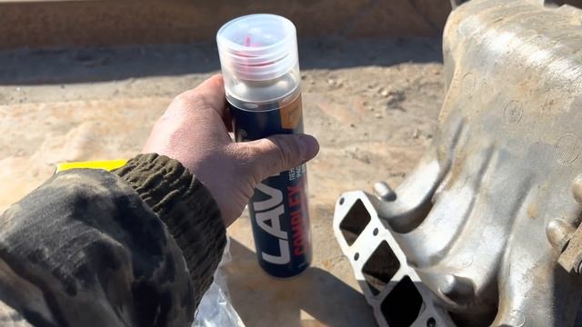 Чёрная полоса сменяется чёрной. Дым с выхлопа и жор масла! смотреть онлайн