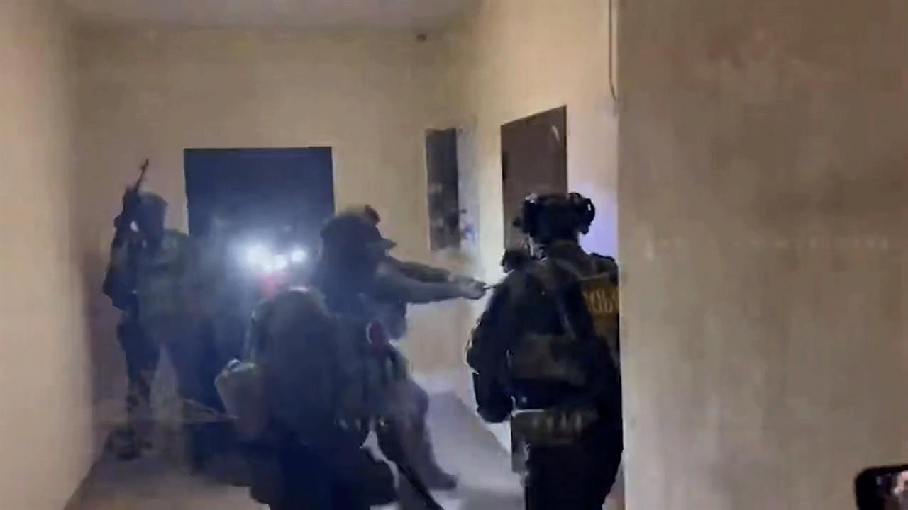 Задержаны подозреваемые в убийстве бизнесмена Новака и его жены в ОАЭ