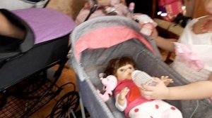 распаковка кукол и колясок