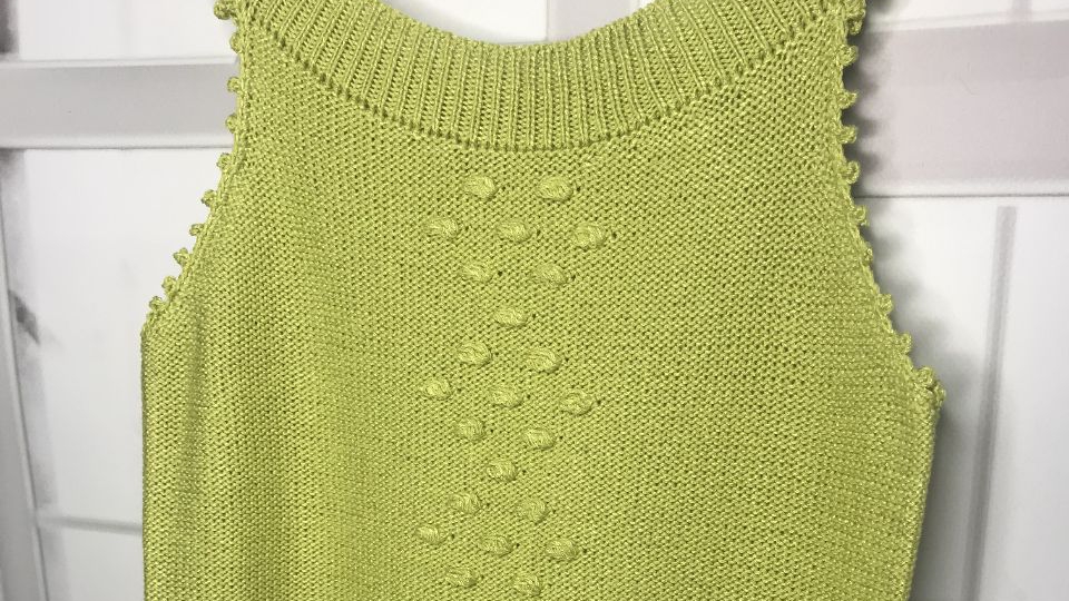 Топ детский с шишечками на вязальной машине