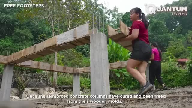 Женщины построили дом у озера в джунглях за 120 дней смотреть онлайн