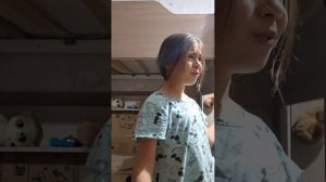 Увидела ырку в поле