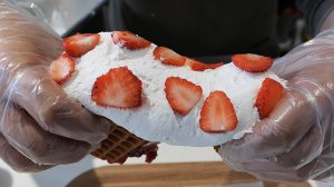 Вафля (бомба из взбитых сливок) - корейская уличная еда