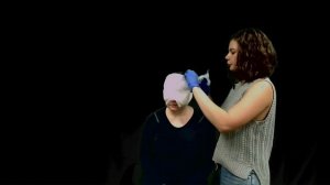 Повязка на травмированный глаз