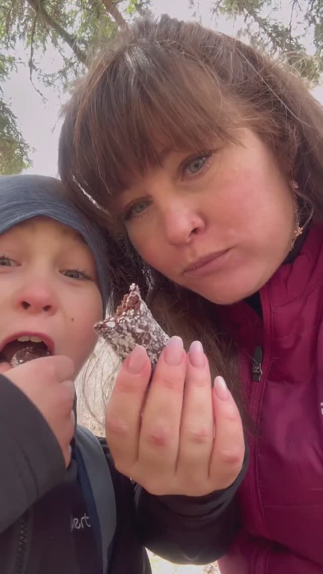 Лучшее пирожное для походов. Быстро! Вкусно! Рада вся семья #здороваяеда #протеин #пирожноекартошка смотреть онлайн