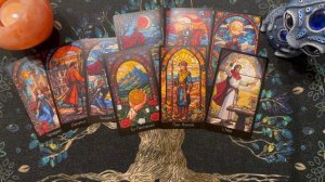 Таро-расклад "Кого или чего вам стоит опасаться" 😈