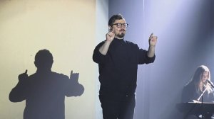 Слово – в движении, поэзия – в жесте