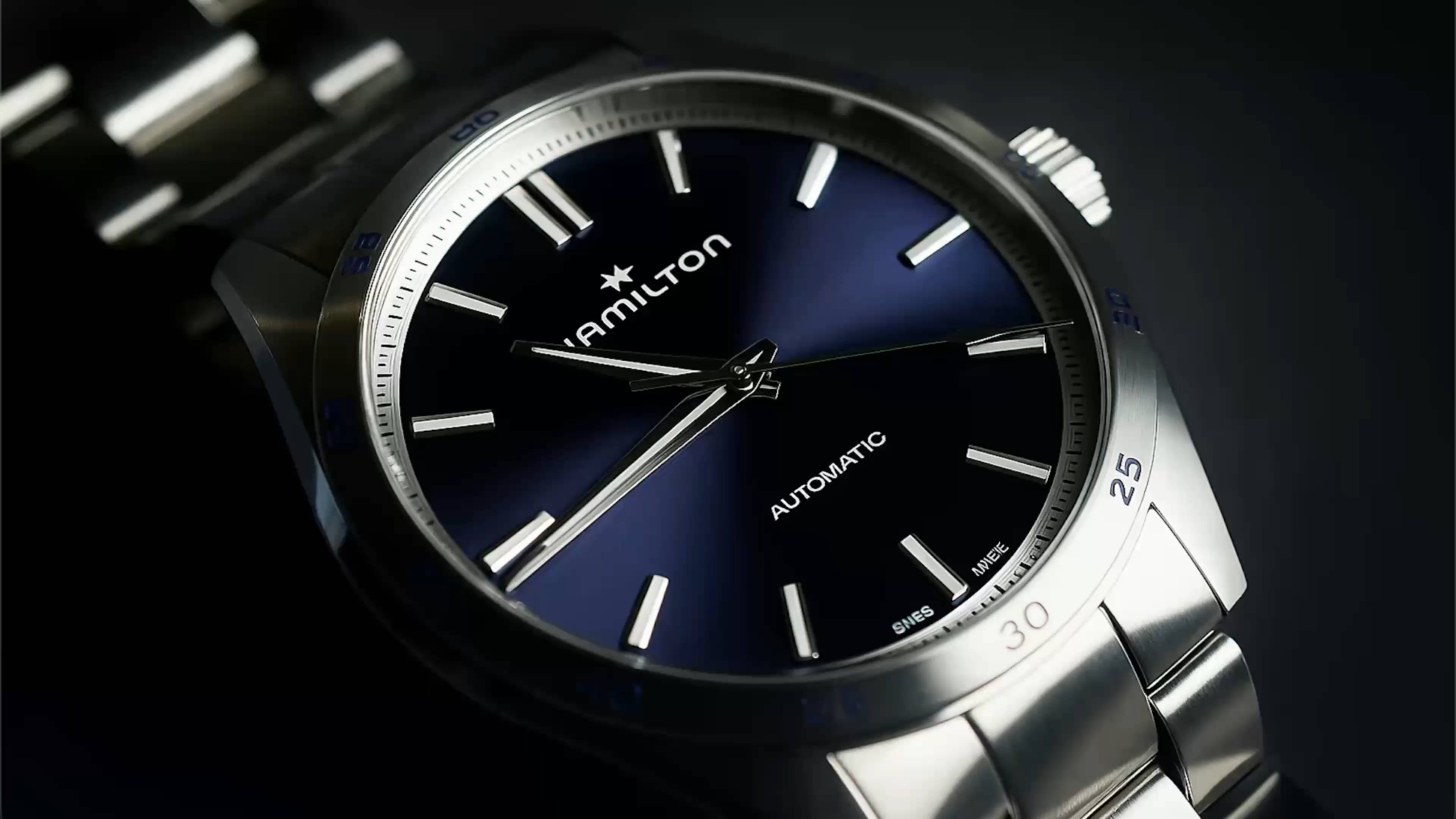 Вот почему часы Hamilton Jazzmaster Performer — главный сюрприз 2025 года!