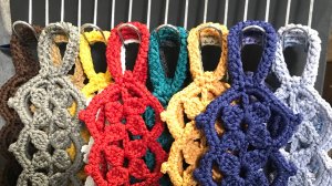 Что вяжу/Новые шапки/Подхваты для штор