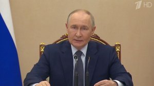 Владимир Путин провел совещание по вопросам дальнейшего строительства ВС России