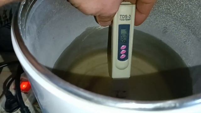 тдс метр прибор для проверки качества воды, сколько грязи в водопроводной воде течёт из крана ужасно смотреть онлайн