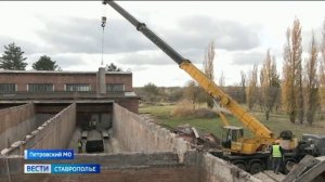 В Петровском округе меняют водные сети, которые прослужили более полувека