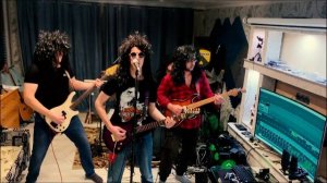 Frozen Curls - Holly diver ( Dio cover )