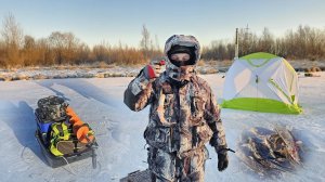 Что творилось на первом льду? Щука и окунь атаковали как ненормальные!