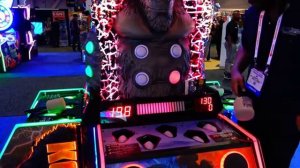 Godzilla Vs Kong Smasher 4-player