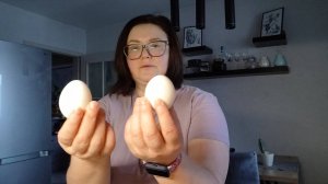 Купила в М Видео  очень нужную вещь в хозяйстве. В "Пятёрочке" яйца всегда дешевле. Распаковка