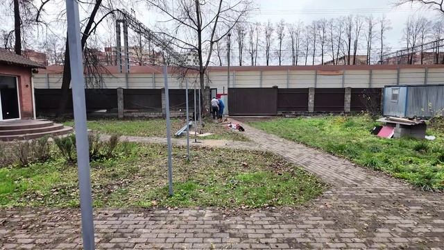 В начале - забор