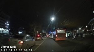 Пассажир упал на Литвинова, 06.11.2025