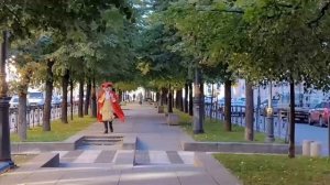 ПРОГУЛКИ ПО САНКТ-ПЕТЕРБУРГУ:  Большая Конюшенная улица (конец сентября 2025 г.)