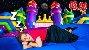 Ночь в НАДУВНОМ ПАРКЕ Челлендж ! А4