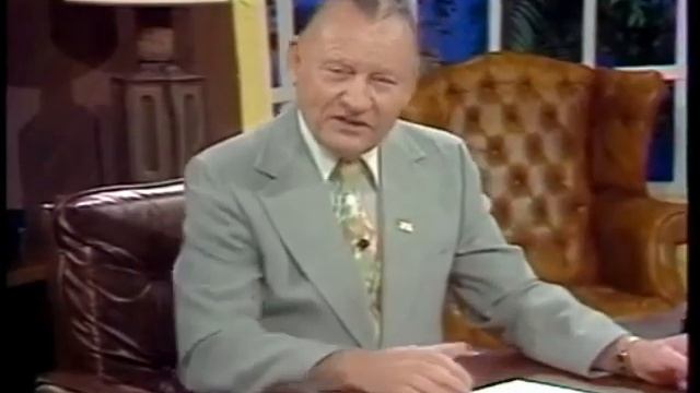 Я верю в молитву. Заключительный урок 20 "мои личные молитвы услышаны".
👤 Доктор Лестер Самрал смотреть онлайн