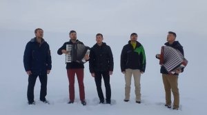 Падал снег. Братья из Михайловки.