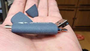 Флешка универсальная.