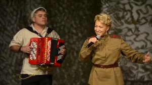 На солнечной поляночке