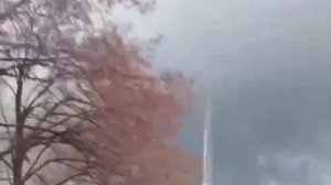 Горящая Змиевская ГРЭС после ночного обстрела. (УКРАИНА)