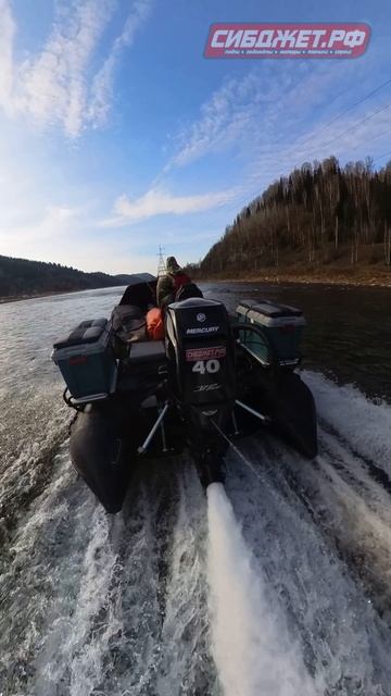 Solar 470 Super Jet , Mercury 40 jet смотреть онлайн