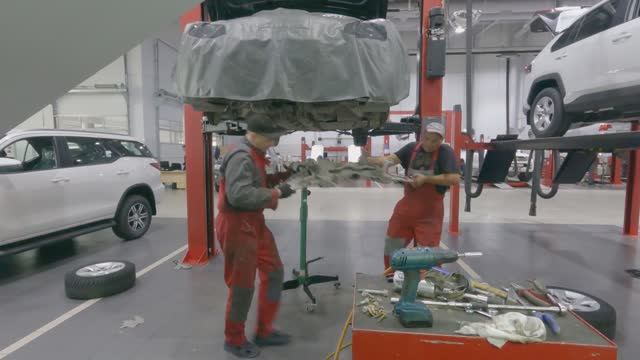 Hyundai i40 снятие двигателя