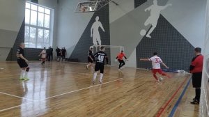 08-11-2025 Малахова (35+) 11 - Дром (35+) 3 . Все голы