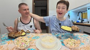 Мукбанг подумали и решили что в Таиланд я поеду ОДНА, а Вован останется ДОМА! Семейный ужин в России