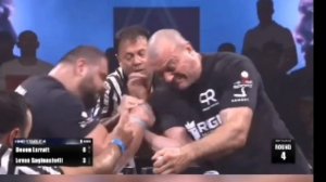 Девон Ларат vs Леван Сагенашвили