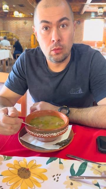 Мы нашли самые вкусные голубцы в Сербии (сарму) #этноресторан #кухнимира #кухнясербии смотреть онлайн