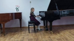 Зинченко Елизавета, 9 лет, Детская музыкальная школа N3, г.Белгород