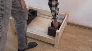 Лежак 70х50. Испытания на вес. Лежанка для животных выдерживает котиков и собачек весом более 220кг