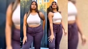 Стильный дуэт: черные платья с белой отделкой