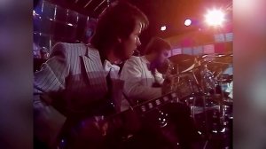 Алла Пугчёва - _Просто_ (Sopot 79)