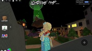 играем в роблокс хыыы с нормальным звуком