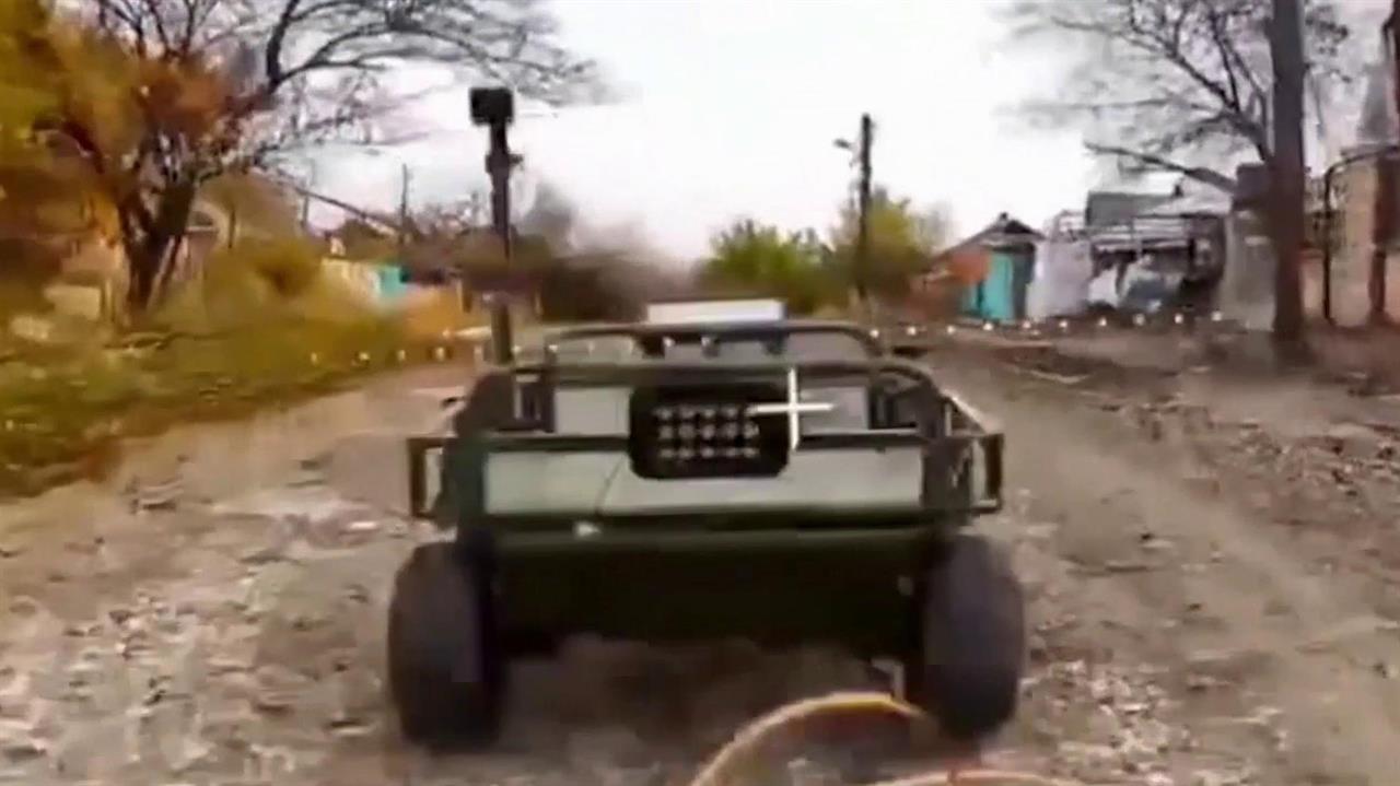 В окрестностях Константиновки в ДНР идут бои