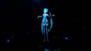 Miku Hatsune - Ten thousand stars (live)