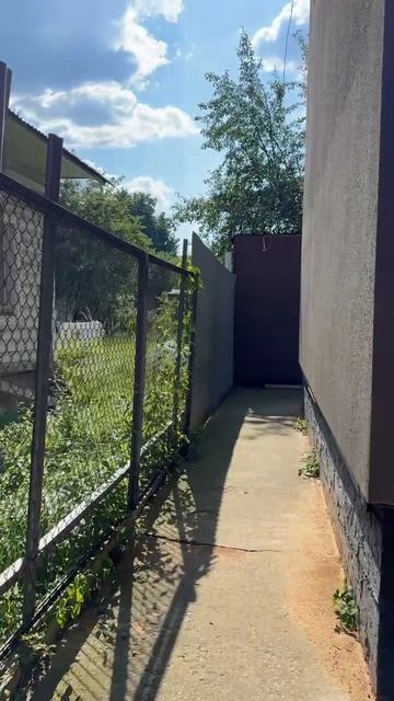 Продаётся уютный двухэтажный дом, который идеально подходит для комфортного проживания смотреть онлайн