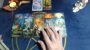 ⁉️🤔⚡ КАКОЙ МУЖЧИНА ДУМАЕТ О ВАС...???🙌🙋🌀👣🌐🙏💐⁉️⁉️⁉️