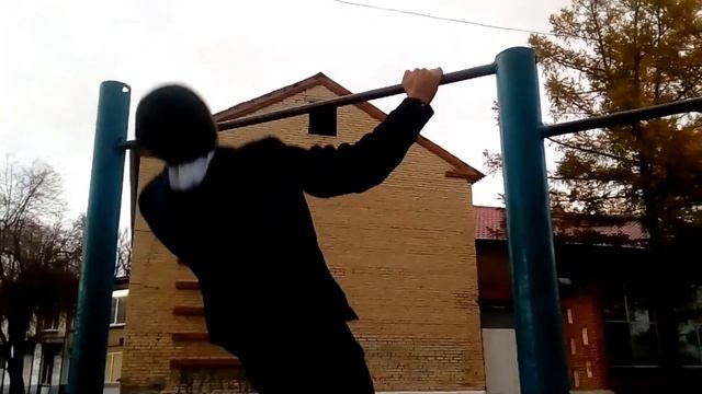 Печатная машинка на турнике как сделать обучалка смотреть онлайн