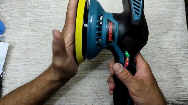 Шлифмашина эксцентриковая, полировочная на АКБ Макита 18В. смотреть онлайн