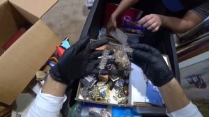 АУКЦИОН КОНТЕЙНЕРОВ В США Купили склад с лошадью за $3000. Находки в брошенном контейнере.